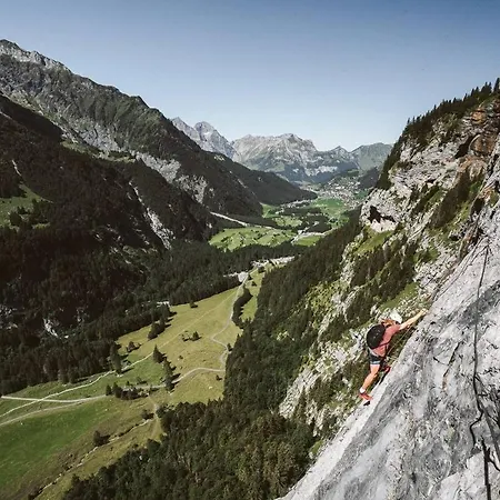 Spacious 2 Bedroom * Engelberg