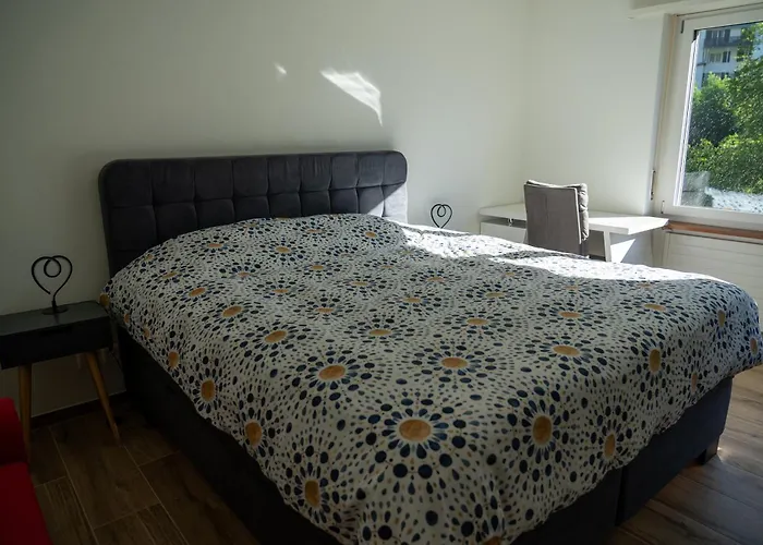 Lägenhet Spacious 2 Bedroom *